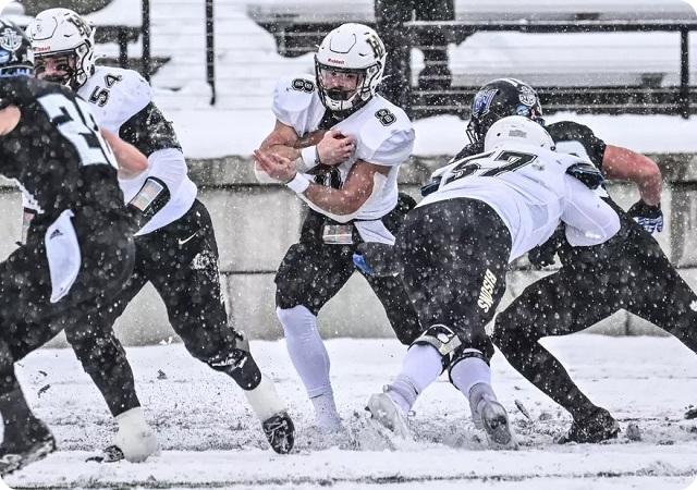 Harding Advances with 44-26 Win over Grand Valley State